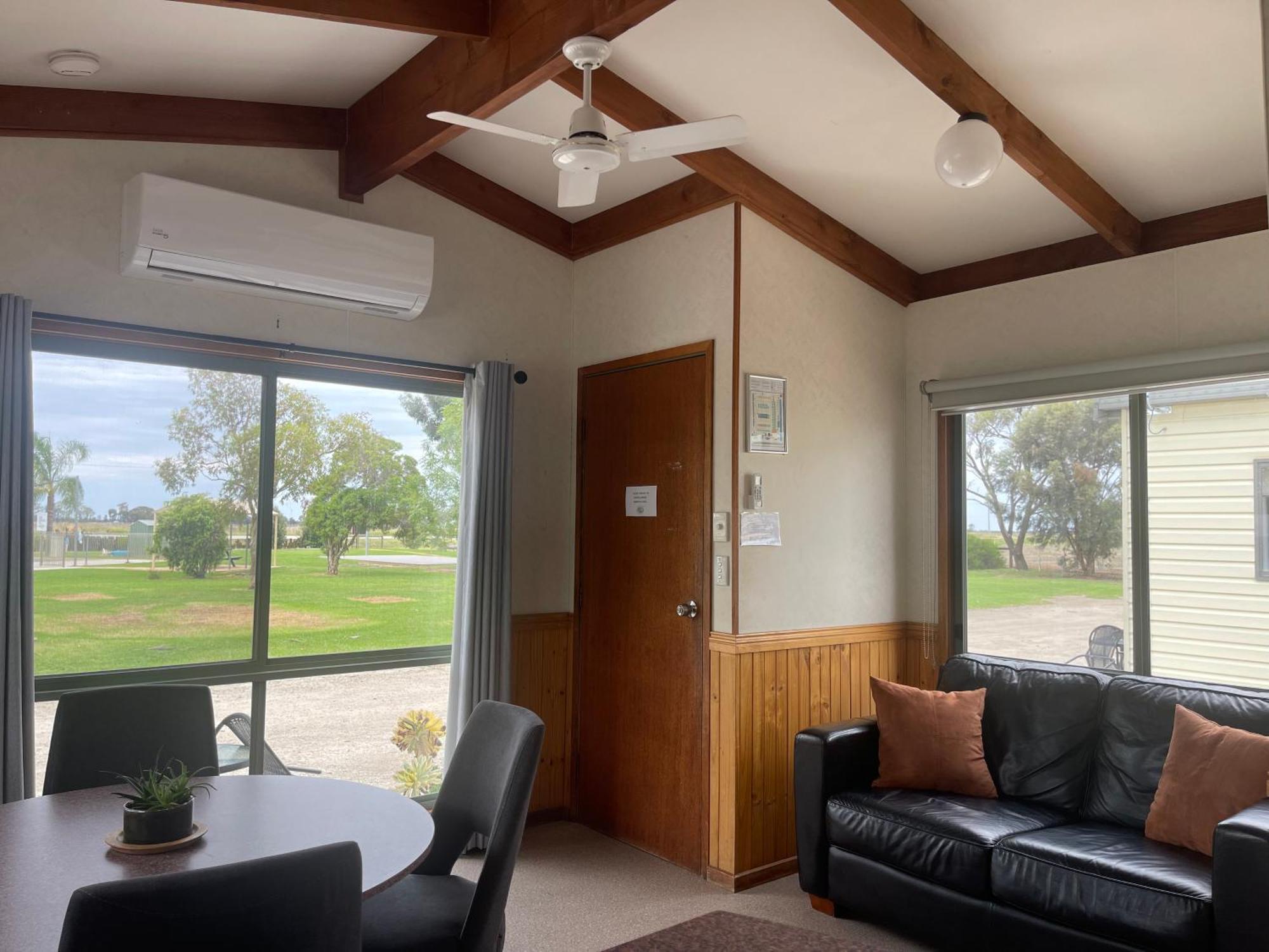 Kerang Holiday Park Exterior photo